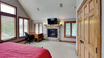 Casa (4 Bedrooms) | Servicio de la propiedad