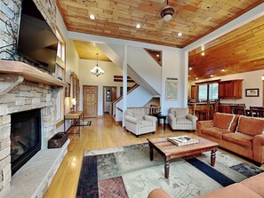 Nhà (4 Bedrooms) | Tiện nghi, dịch vụ nơi lưu trú