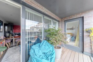 Basic Apartment, Multiple Beds | Terrace/patio