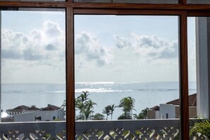 Interior - The Sultan Palace Beach Retreat Three-Bedroom Apartment (Kikambala, Mombasa)