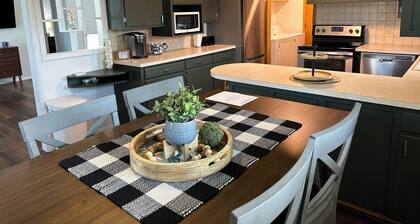 Nice 3 Bedroom, 1.5 bathroom Chickasaw House