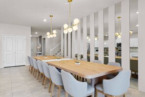 Dining - 10 Bedroom/ 8 Bathroom/ Windsor Island (3233LW) (Davenport)