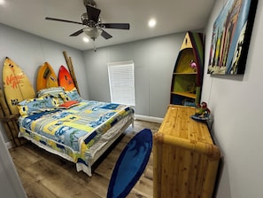 2 bedrooms, iron/ironing board, WiFi, bed sheets - Discover Your Dream Getaway at Blue Sky in Key Largo, Florida  (Key Largo)