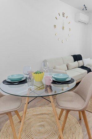 Apartamento executivo | Opções para refeição no quarto