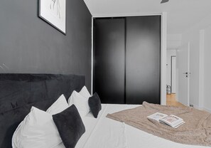 Business Apartment | 1 bedroom, free WiFi - XOV 1BDR Apartments in Pipera (Voluntari)