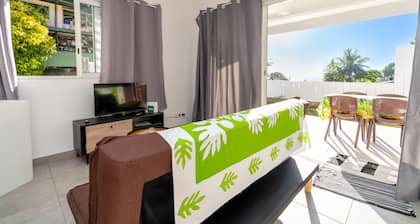 Fare Tahara'a 1BR in Arue - 5min to the beach