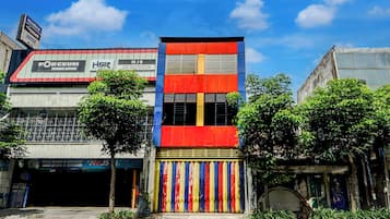 Fachada de la propiedad