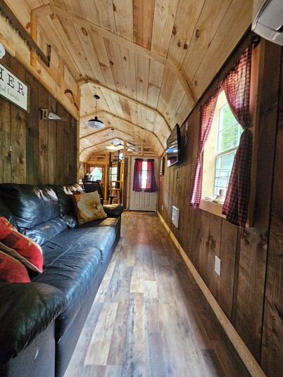 1 BR/1BR Lofted Cabin West Virginia Hatfield McCoy ATV Trails