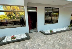 Exterior detail - Nice apartment at mikocheni (Dar es Salaam)