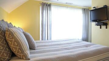 1 chambre, fer et planche Ă repasser, Wi-Fi, draps fournis