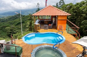 Alberca al aire libre 