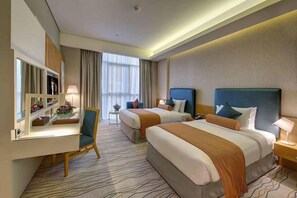 Unclassified image, 5 of 27, button - Royal Continental Hotel (Dubai)