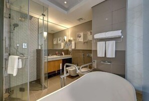 Cribs/infant beds