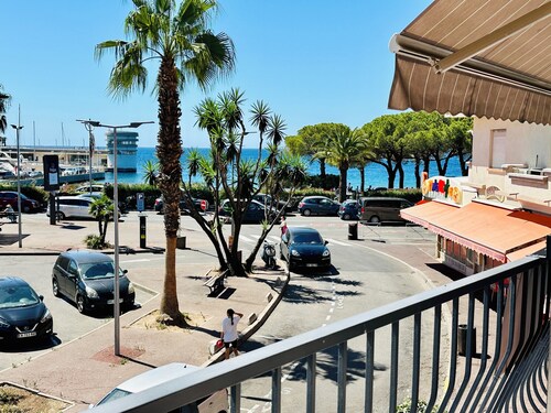 Vue mer ,à 100 m de la Plage , Beau T2 Lumineux