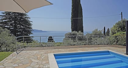 Villetta Enzo - Zwei Schlafzimmer Haus, Schläft 4