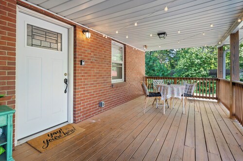 The Green Retreat w/ Cereal Bar! - Great Location Close to BNA