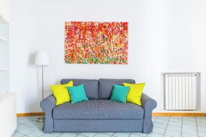 Smart TV - Chiaia Relax on pedastrian Area (Naples)