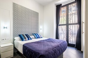 2 slaapkamers, een strijkplank/strijkijzer, gratis wifi, beddengoed