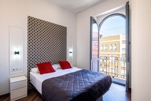 2 chambres, fer et planche Ă repasser, Wi-Fi gratuit, draps fournis