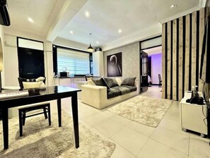 Living area - Enjoyable, peacefull home (Dar es Salaam)