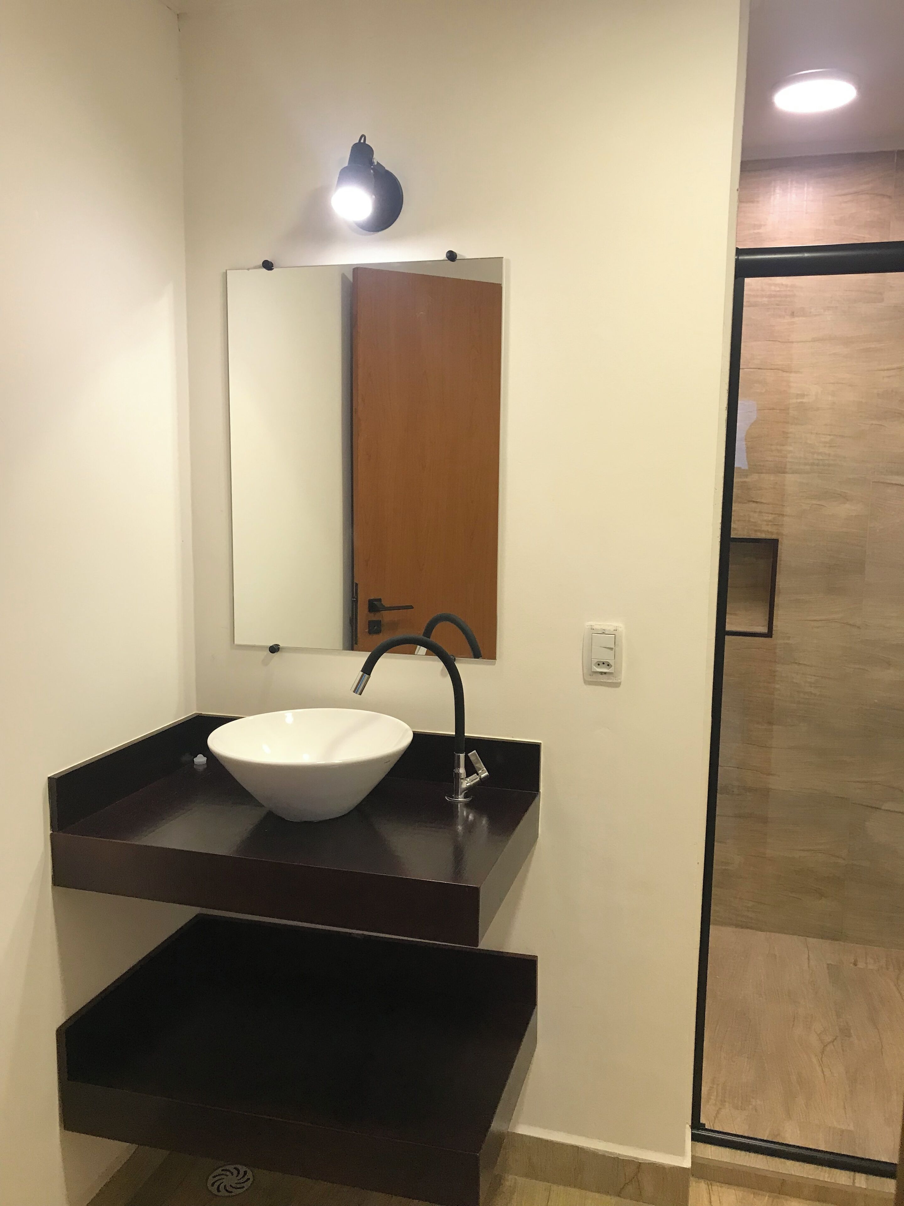 Quarto luxo, 1 quarto, vista para o jardim | Banheiro
