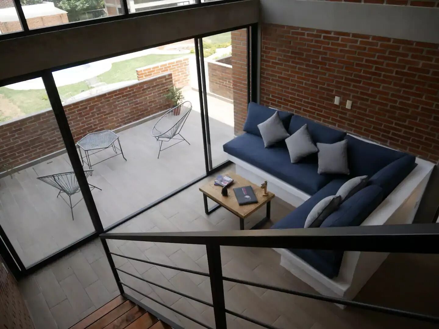 Smart-TV, Stereoanlage