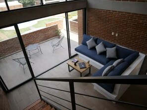 智能電視、音響