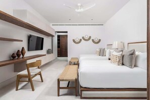 4 bedrooms, in-room safe, desk, iron/ironing board
