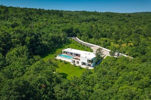 Exterior - VILA NICOL TIRELI premium and private Villa in Istria for your family vacation (Boljevići)