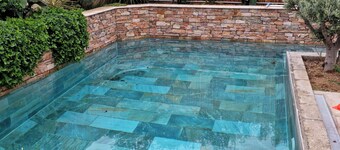 Piscine et Maison Pour de Belles Vacances