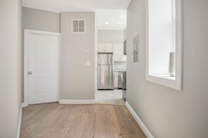 Interior - The Castle–3 Condos for Family, Friends & Business (Washington)