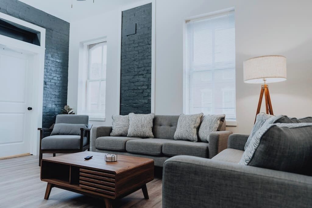 テレビ、書斎 / ワークスペース