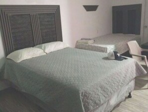 1 bedroom, WiFi, bed sheets - Cabaña Silva (Tocoa)
