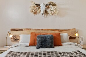 3 habitaciones, tabla de planchar con plancha, cuna de viaje y wifi 