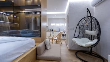1 bedroom, premium bedding, individually decorated