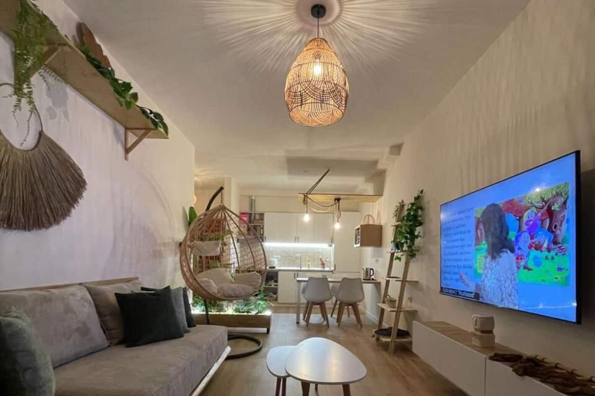 Elite Apartment | Living area