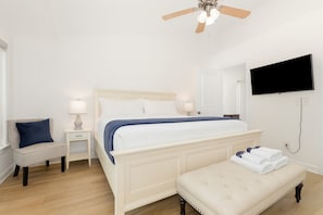 3 chambres, fer et planche à repasser, lit parapluie, Wi-Fi gratuit