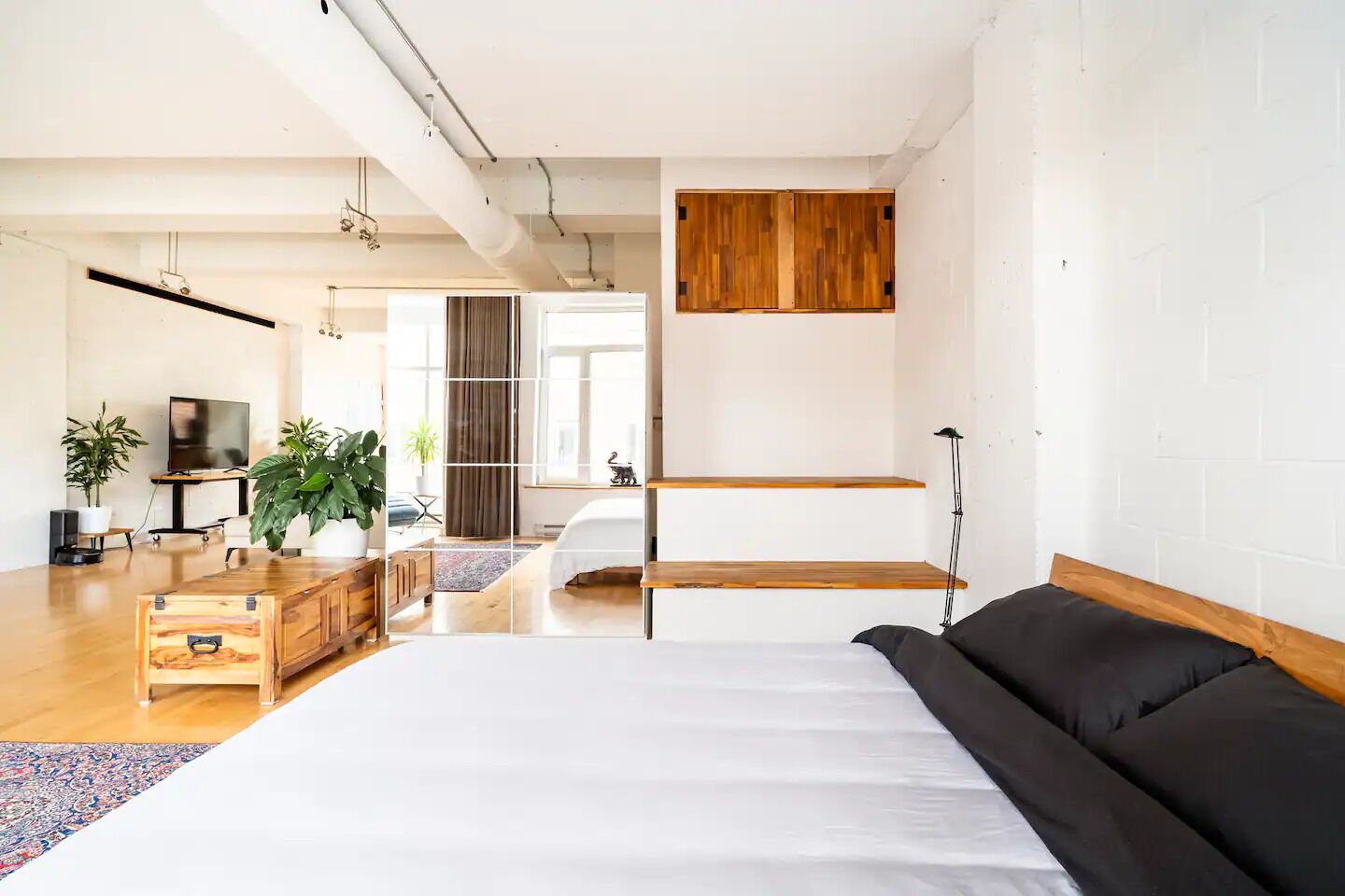 1 habitación, escritorio, tabla de planchar con plancha y wifi gratis 