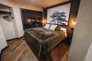 3 slaapkamers, een bureau, wifi, beddengoed