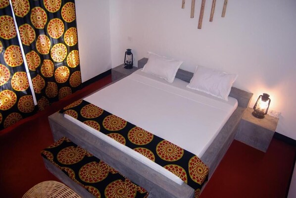 1 bedroom, WiFi, bed sheets
