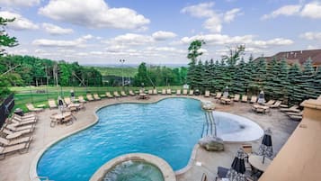 Indoor pool, outdoor pool