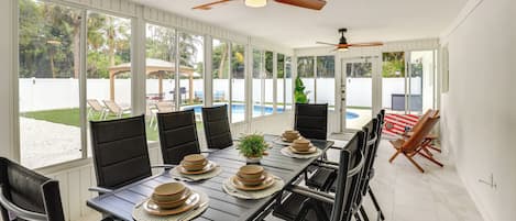 Outdoor dining