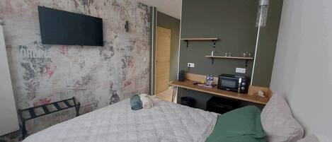 1 quarto, ferros/tábuas de passar roupa, Wi-Fi, roupa de cama