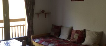 Les Ménuires "quartier les Bruyères" Pieds des Pistes+parking