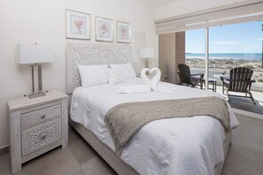 2 bedrooms, desk, iron/ironing board, free WiFi - Eagle Village at Islas del Mar- A2 (Puerto Peñasco)