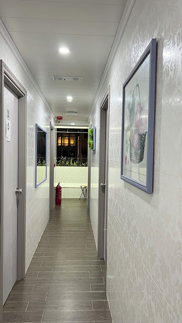 Front of property - Ming Shing Guesthouse (Hong Kong)