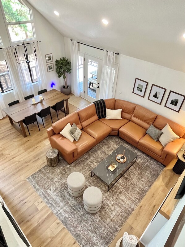 Smart TV, fireplace, table tennis, books