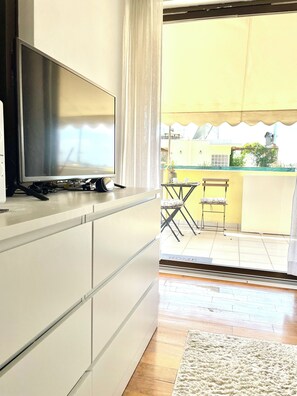 Interior - Chic & central studio in the northern sunburns of Athens  (Agia Paraskevi)
