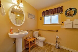 Séchoir à cheveux, serviettes fournies