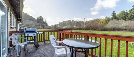 屋外ダイニングエリア